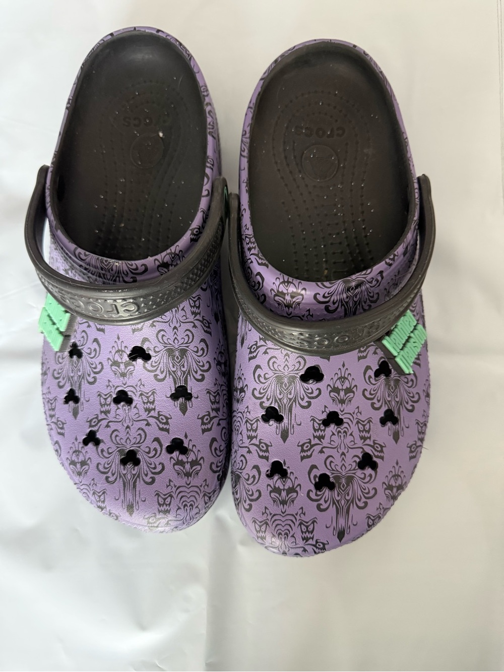 CROCS Men’s size 12 Disney Haunted Mansion Crocs